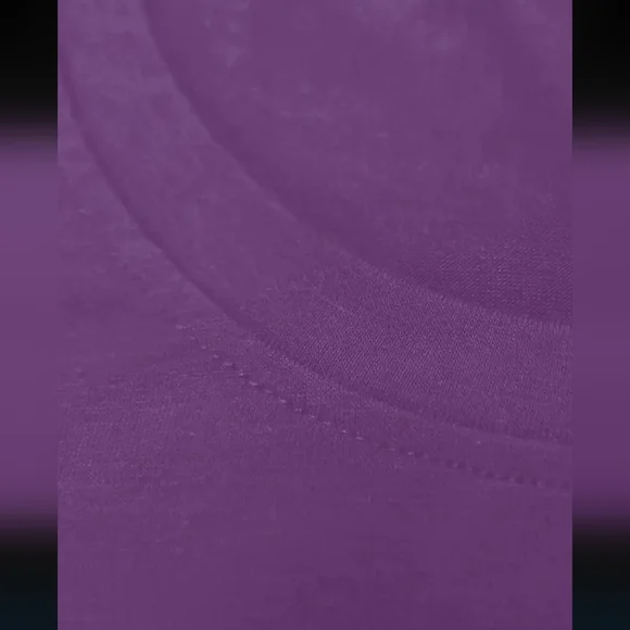 NWT Purple Floral Graphic Women's Top Size Large - Picture 4 of 6